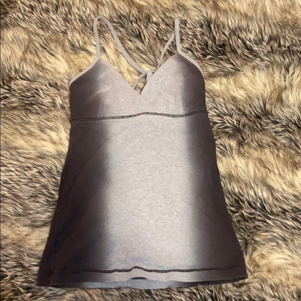 Barely worn Lululemon tank